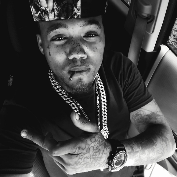 Meet your Posher, Grayling bud - Picture 1 of 1